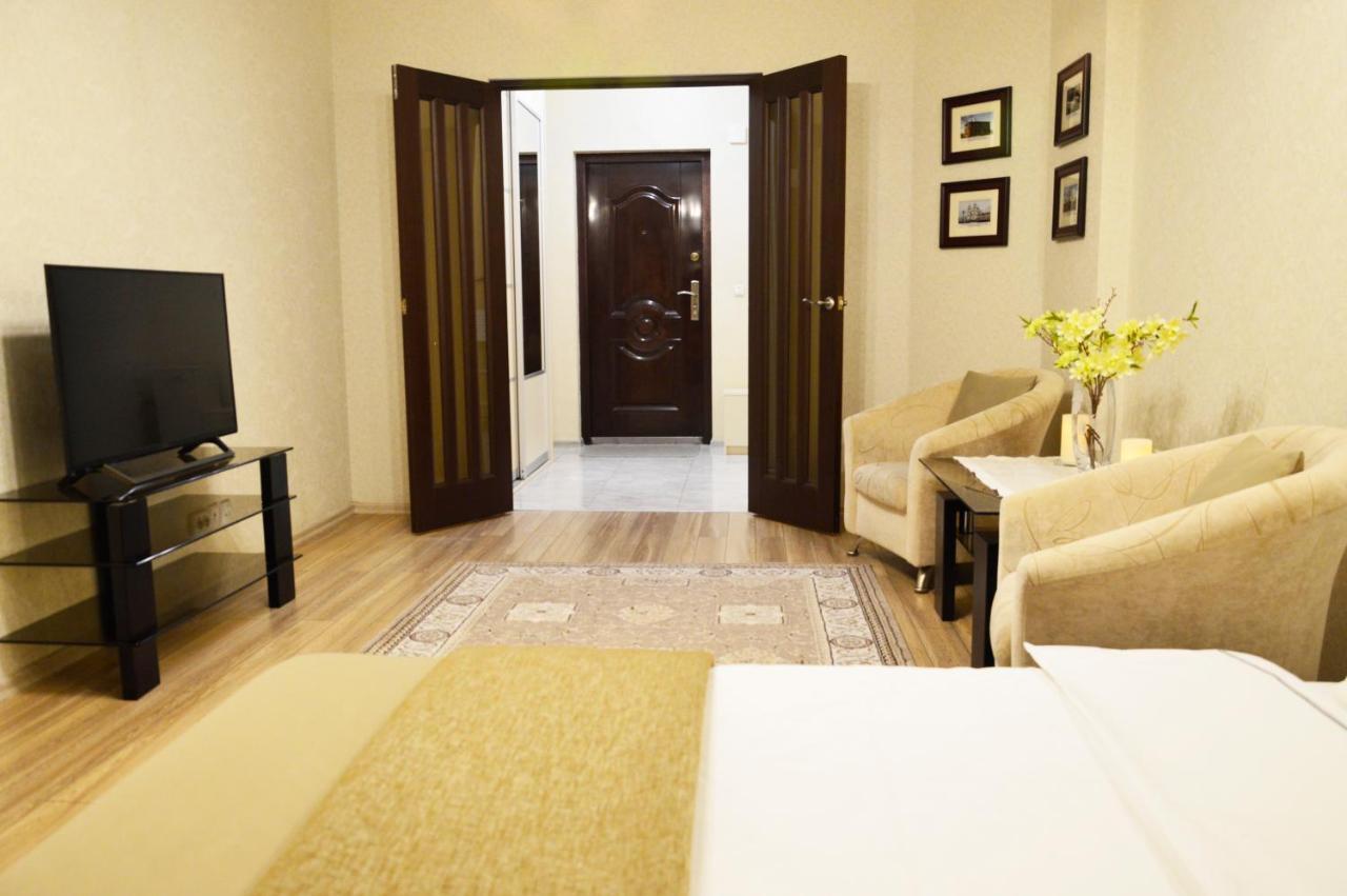 Comfort Apartments - Beautiful Suite By The Park Grodno Exterior foto